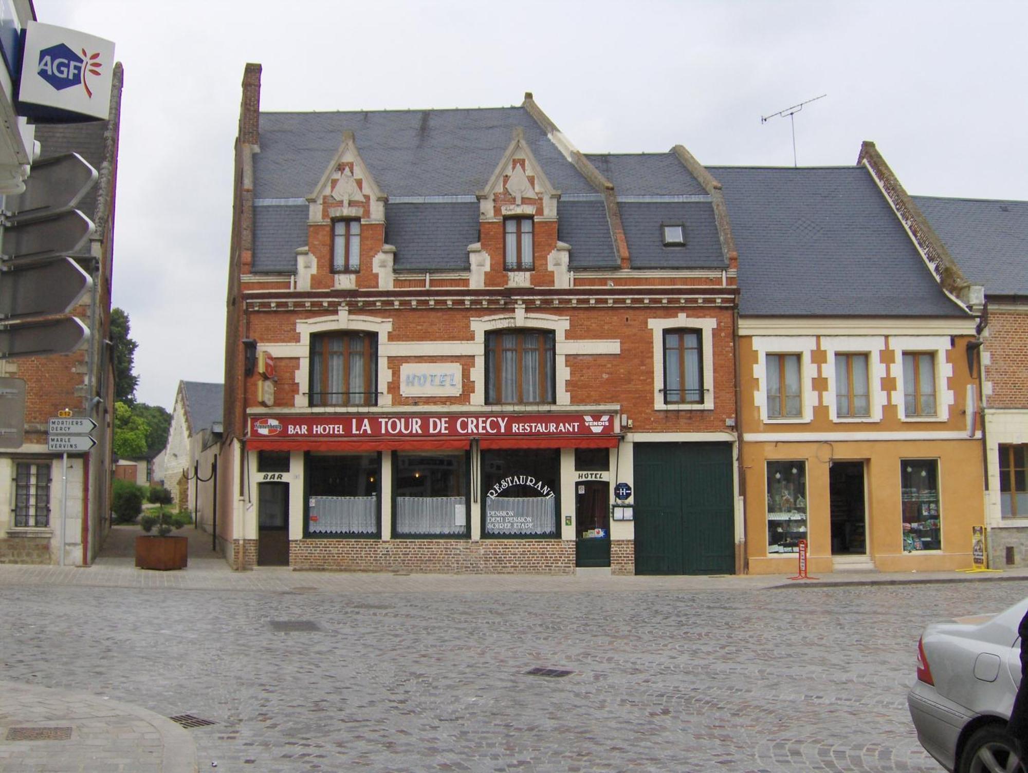 Hotel La Tour De Crecy Exterior foto